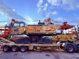 Versatile SCC3200A-9 SCC3500A-9 SCC2200A-8 220t Hydraulic Crawler <b>Crane</b> | Reliable for Petrochemical Plant Maintenance - Product Image 5