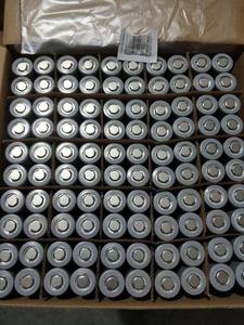Batería de litio de alta capacidad 4800mAh 5000mAh grado A NCR21700 3,6 V León <span class=keywords><strong>recargable</strong></span> para Motor EV Tesla modelo Paquete de batería de coche - Product Image 4