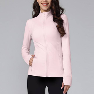 Vêtements de yoga respirants pour femmes, vêtements de sport à col montant, coupe ajustée et extensible. - Product Image 4