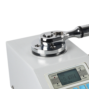 Calibrateur de clé dynamométrique à affichage numérique 100 N.m avec 4 adaptateurs – Instruments de mesure de force de torsion manuels/électroniques faciles à utiliser - Product Image 6