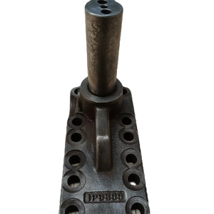 Soporte HQ 235-70-43111 para Motoniveladora GD825A a Guaduas, Nuevo, Original y OEM en Existencia - Product Image 1