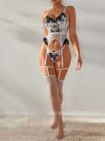 Set Lingerie Seksi Berenda dengan Desain Renda Berumbai dan Pita, Kain Dobby Transparan, Grosir Pabrik ODM, Poliester Terylene