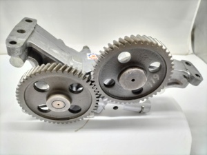 ปั๊มน้ำมันเครื่องยนต์ดีเซล 8M21 อะไหล่รถขุด - Product Image 4