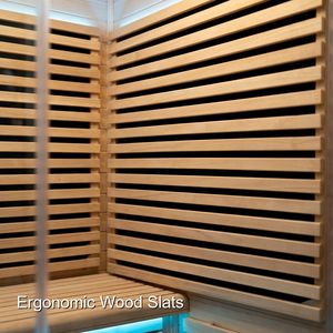 Cabine de sauna extérieure traditionnelle pour une expérience de vapeur humide, avec murs isolés et bois traité pour climats extrêmes - Product Image 6