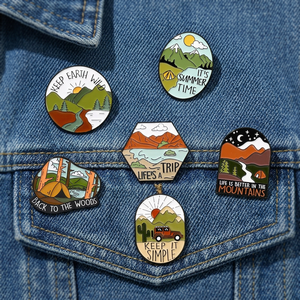 Pins en émail personnalisés pour le camping en plein air, la randonnée en montagne, l'aventure, badges de revers, souvenirs de voyage, cadeaux pour sacs à dos - Product Image 3