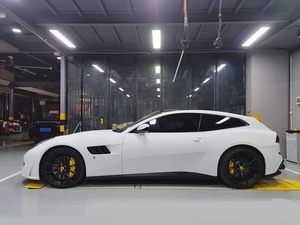 Kit carrosserie en fibre de carbone pour <span class=keywords><strong>Ferrari</strong></span> GTC4 Lusso, amélioration GTC4 Lusso style 812 : pare-chocs avant, jupes latérales, diffuseur, spoiler - Product Image 3