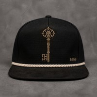 Casquette Trucker 5 Panneaux Vintage Personnalisée avec Broderie, Visière en Mousse et Filet, Style Urbain Chicano Côte Ouest, Vente en Gros