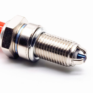 Bougie d'allumage multi-électrodes D8TC pour scooter Honda 110 125 400cc, remplacement d'allumage de moto - Product Image 3