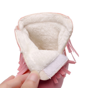 Botas de algodón térmicas con borlas elegantes, calzado <span class=keywords><strong>infantil</strong></span> cálido de felpa, primeros pasos antideslizantes para bebés - Product Image 5