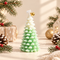 Collection Joyeux Noël : Bougies Parfumées en Verre (7 Pièces) avec Personnages et 5 Arbres Dégradés – Coffret Cadeau de Fêtes