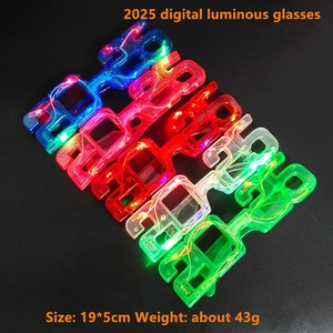 แว่นตา LED เรืองแสงในที่มืด พลาสติกแบบใหม่ ปี 2025 สำหรับงานปาร์ตี้  คริสต์มาส ปีใหม่ ฮาโลวีน ขายส่ง - Product Image 4