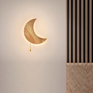 Lampada <span class=keywords><strong>da</strong></span> <span class=keywords><strong>Parete</strong></span> Creativa a Forma di Luna in Legno |   Design Moderno con Garanzia di 3 Anni |   Luce Notturna LED <span class=keywords><strong>per</strong></span> <span class=keywords><strong>Camerette</strong></span> dei Bambini, Camere <span class=keywords><strong>da</strong></span> Letto, Asili e Soggiorni - Product Image 6