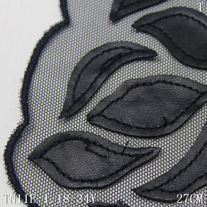 Decorazione in pizzo ricamato a maglia nera morbida larghezza 27cm con Design floreale in pelle per accessori decorativi per abbigliamento intimo - Product Image 4