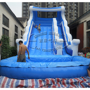 Tobogán inflable para exteriores con pared de escalada para niños de 4 a 6 años, hecho a medida - Product Image 5