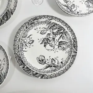 Siyah lale çiçekli seramik yemek tabağı fincan ve çanak tatlı tabağı
