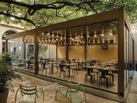 Pérgola de Aluminio para Exteriores, Pérgola Retráctil Motorizada con Rotura de Puente Térmico, Recubrimiento de Fluorocarbono, Impermeable, para Patio y Jardín