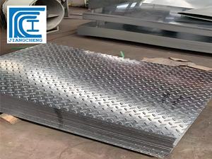 Hoja de placa a cuadros en relieve de Metal de acero galvanizado 2mm-10mm de espesor laminado en caliente ASTM estándar <span class=keywords><strong>Gi</strong></span> Clod Roll - Product Image 5