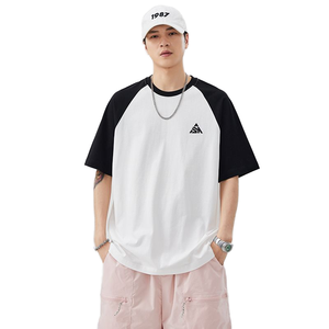 Camisetas de gran tamaño para hombre con diseños de transferencia de calor de peso pesado personalizados Características <span class=keywords><strong>sostenibles</strong></span> <span class=keywords><strong>y</strong></span> antiarrugas a juego - Product Image 1