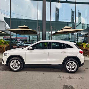 Mercedes-Benz <span class=keywords><strong>GLA</strong></span> 2021-<span class=keywords><strong>2023</strong></span> d'occasion, SUV essence automatique, cuir, caméra, 5 places, haute performance - Product Image 5