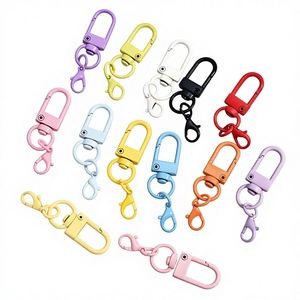 Hebillas giratorias en forma de U de aleación de zinc con acabado de pintura horneada para colgar en bolsos de muñecas DIY, ideales para perros, puertas o como accesorios colgantes. - Product Image 1