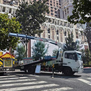 Camion de dépannage à plateau plat 4x2 pour le sauvetage routier et le remorquage de voitures/camions - Product Image 5