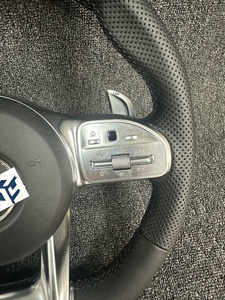 Volant modifié amélioré pour Mercedes Benz <span class=keywords><strong>AMG</strong></span> W213 W211 W204 W205 C63 W253 C118 avec palettes de changement de vitesse - Product Image 4