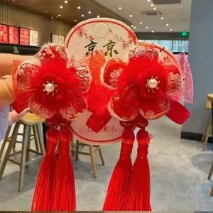 Pinces à cheveux à pompons de style chinois pour enfants, coiffe rouge du Nouvel An, pince à cheveux imitation perle, automne 2024, origine Jinhua - Product Image 4