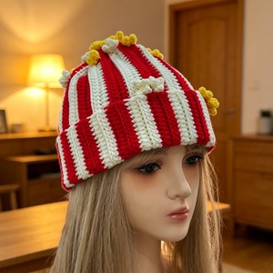 SOLPOP Gorro de punto hecho a mano para mujer y <span class=keywords><strong>hombre</strong></span>, cálido, grueso, con rayas rojas y blancas, estilo calavera, gorro de pescador colorido, gorro de ganchillo tipo palomitas de maíz - Product Image 1