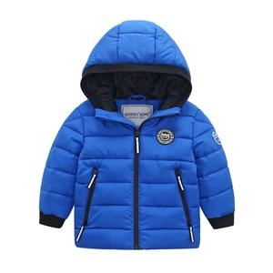 <span class=keywords><strong>Giacca</strong></span> <span class=keywords><strong>Invernale</strong></span> Imbottita Personalizzata OEM per Bambini, con Cappuccio e Cerniera, Calda e Antivento in Tessuto di Poliestere - Product Image 3