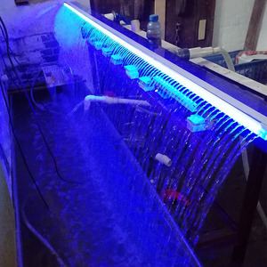 Cascade en acrylique pour <span class=keywords><strong>piscine</strong></span>, fontaine de <span class=keywords><strong>piscine</strong></span>, spa, lame d'eau, déversoir, rideau d'eau intérieur, cascade murale à LED, cascade transparente - Product Image 1