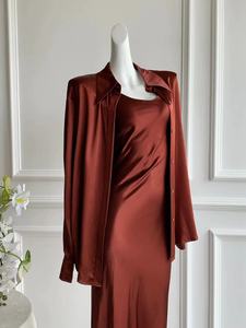 Tela elástica de satén de seda de imitación, tela nupcial Charmeuse densa sólida para vestido de novia por yarda - Product Image 5