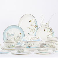Service de table en céramique, porcelaine, motifs floraux, plats de luxe, blanc, 60 têtes, assiettes, bols, vaisselle