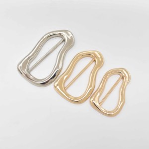 <span class=keywords><strong>Boucle</strong></span> à ardillon en forme de concepteur de luxe divers en stock usine vêtements <span class=keywords><strong>boucle</strong></span> de vêtement en métal - Product Image 5