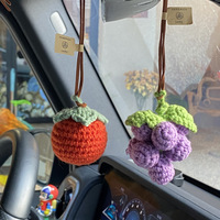 Ornements suspendus en crochet tricotés à la main en forme de fruits (raisin, fraise, feuille) en fil, décorations de voiture, cadeau de fête pour la maison