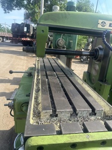 Fresadora Vertical Popular CEM X5040 X6132 de Alta Precisión y Uso Pesado con Cono de Husillo BT40, Garantía de 3 Años, 220/380V, para Metales - Product Image 5