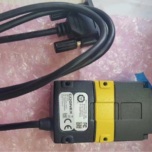 Lector de Códigos de Barras Fijo Cognex DMR-152Q-0450-P, Resolución 2048, Velocidad de Escaneo 5, Escáner de Códigos QR - Product Image 2