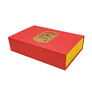 Cajas de Regalo de Cartón de Lujo para Perfumes, Cierre Magnético Negro y Rojo, Material Rígido para Empaque de Cuidado de la Piel, Laminación Mate - Product Image 3