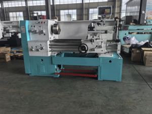 เครื่องกลึงแนวนอนอเนกประสงค์ขนาดเล็ก รุ่น C6136 C6236 กำลัง 4 กิโลวัตต์ พร้อมจอแสดงผลดิจิตอล (DRO) สำหรับงานหนักปานกลาง ความแม่นยำสูง ราคาสุดคุ้ม - Product Image 2