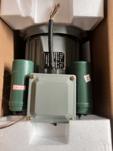 <span class=keywords><strong>Moulin</strong></span> à <span class=keywords><strong>farine</strong></span> automatique à moteur essence haute performance pour usage agricole, efficace pour broyer les arachides, le soja, le maïs et le blé en poudre - Product Image 6