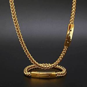 Collar de Cadena Cubana de Acero Inoxidable de 6 mm, Chapado en Oro de 18K, Estilo Hip Hop, para Hombre y Mujer, Venta al por Mayor - Product Image 1