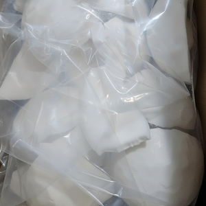 Carne de coco congelada, coco de Vietnam rallado, fruta tropical Premium utilizada para batidos, mezclas de panadería, aplicaciones de postres congelados - Product Image 1