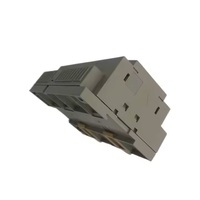 Nouveau relais logique programmable ZEN-20C1AR-A-V2 d'origine 20 points d'E/S 100-240VAC PLC compact pour l'automatisation