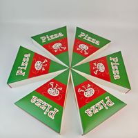 Boîte à pizza triangulaire en carton kraft avec logo personnalisé pour la livraison de tranches, résistante à la graisse, empilable, emballages en papier robustes en vrac