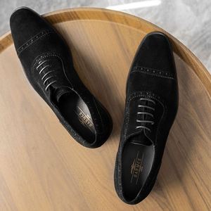 Zapatos Formales de Oficina para Hombre, con Punta Cuadrada, de Gamuza Vacuna, Elegantes, para Bodas y Fiestas, Personalizables, con Cordones, Antideslizantes y Transpirables, Venta al Por Mayor - Product Image 1