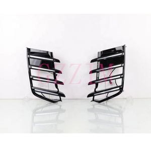 Feux de jour à LED en vente chaude pour LC300 2022-2023, modèle de lampe en parfait état - Product Image 1