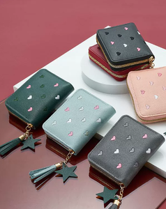 Gran oferta, billetera de cuero PU para mujer con cierre de cremallera, colgante de estrella, decoración de borlas para niñas y mujeres - Product Image 3