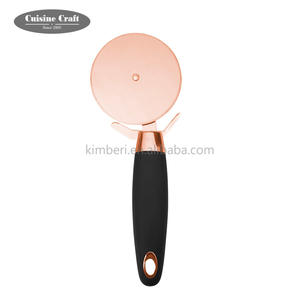 Rotella Taglia <span class=keywords><strong>Pizza</strong></span> in Acciaio Inox da 4 Pollici, Ecologica <span class=keywords><strong>e</strong></span> Usa <span class=keywords><strong>e</strong></span> Getta, con Impugnatura Morbida - Product Image 4