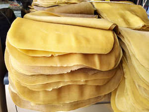 Caucho natural de origen vietnamita RSS1 grado premium de alta pureza duales para aplicaciones industriales y médicas - Product Image 2