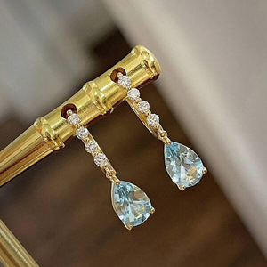 Orecchini a Goccia Lunghi per Donne, Eleganti Gioielli per Matrimoni, Banchetti e Vacanze - Product Image 1