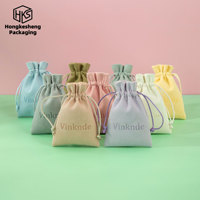 Sacs de rangement en microfibre suédée avec cordon de serrage pour bijoux, sacs cadeaux personnalisés pour bijoux, sacs à bagues en microfibre – Vente en gros